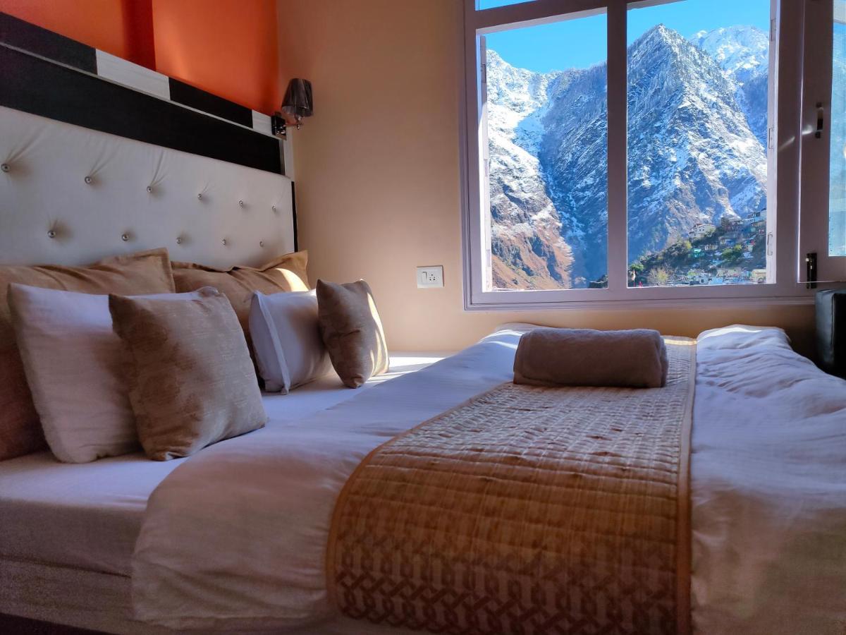 Uday Palace Joshimath Hotell Exteriör bild