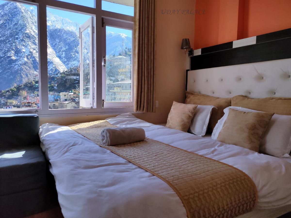 Uday Palace Joshimath Hotell Exteriör bild