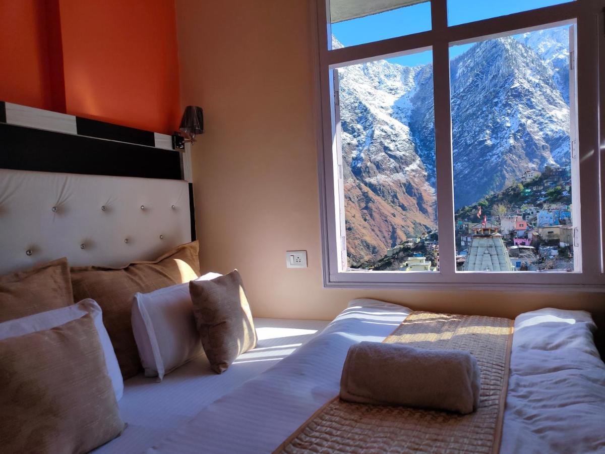 Uday Palace Joshimath Hotell Exteriör bild
